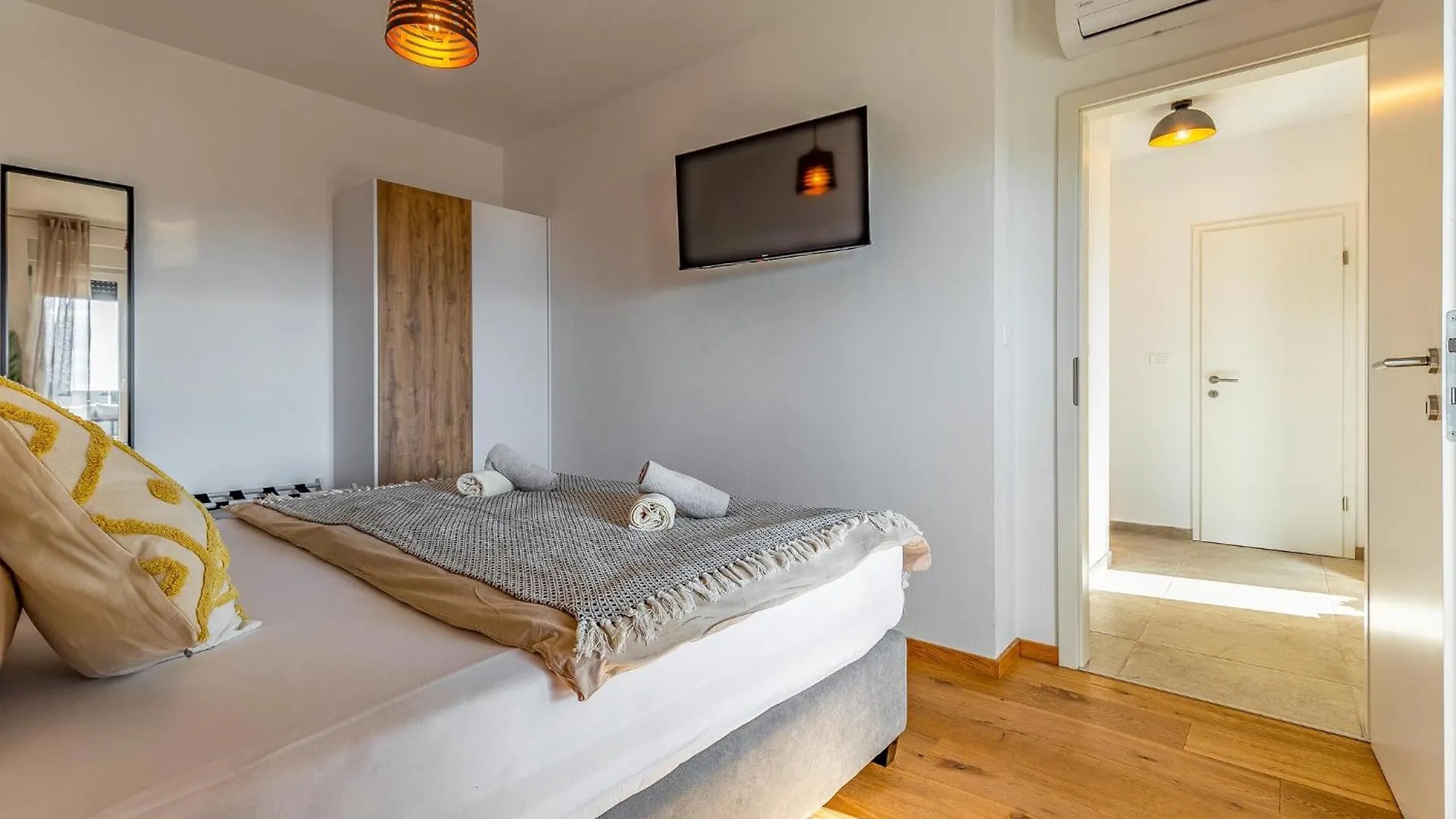 Amazing Home In Vodnjan With Wifi 0*,